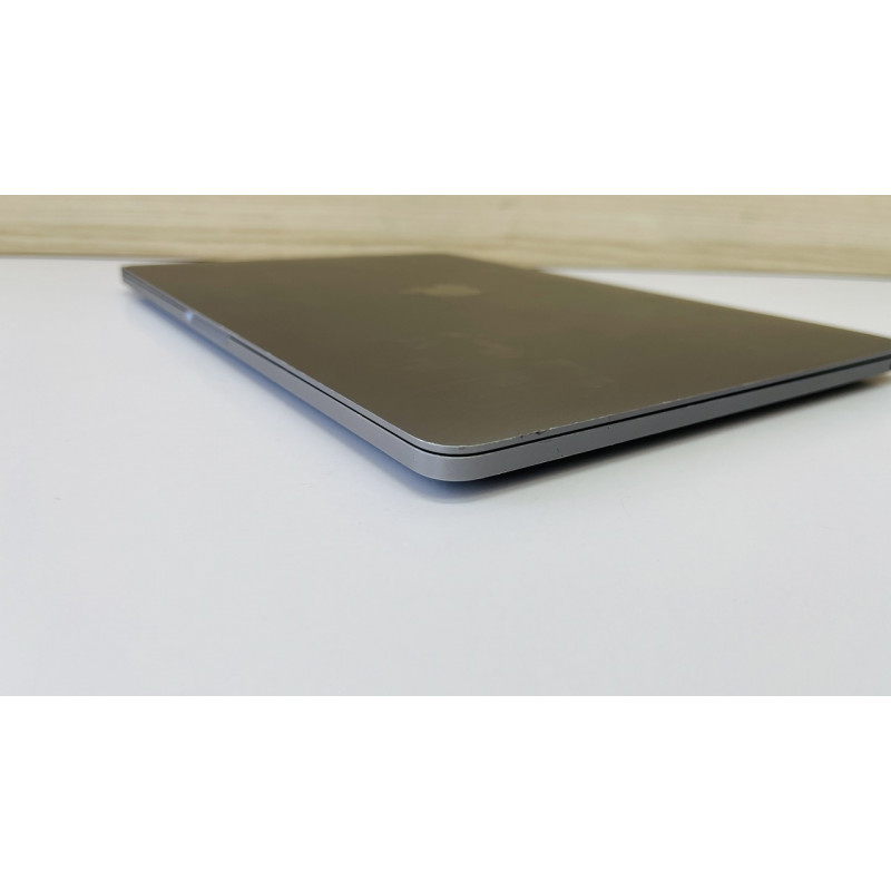 MacBook Pro 13 2020 Space  i5 1.4ghz 8/512